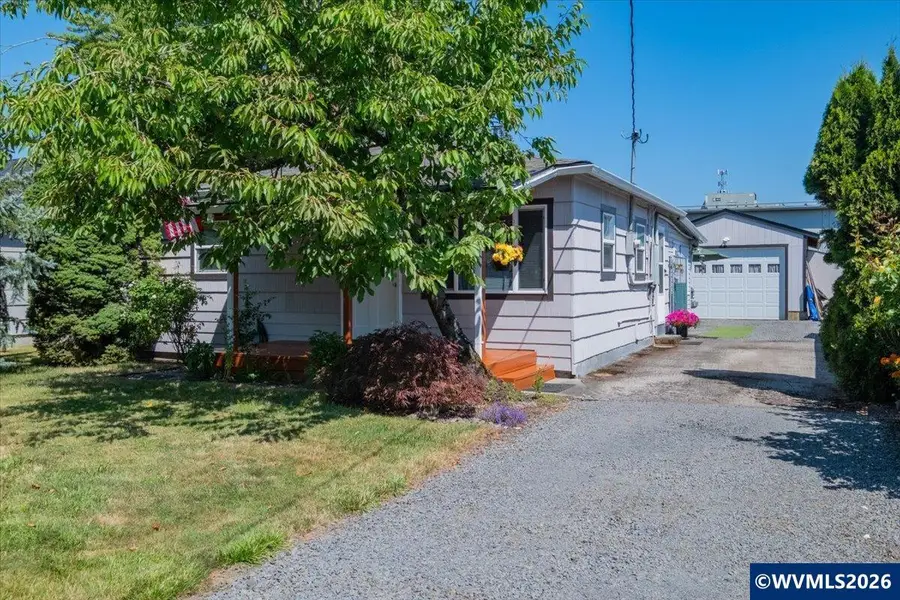 345  14th Av SE, Albany, OR 97322 - #2