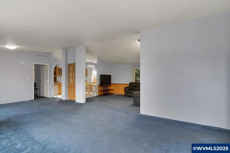 1015  Oak #71 St, Silverton, OR 97381 - Image #2