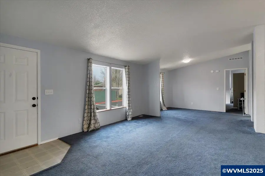 1015  Oak #71 St, Silverton, OR 97381 - Image #3