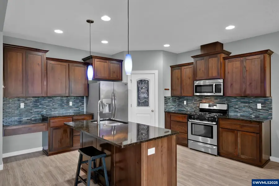 769  Morning Glory Dr, Independence, OR 97351 - Image #3