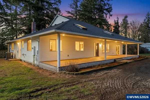 4001 S Elliott Prairie Rd, Woodburn, OR 97071