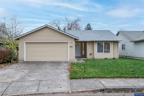 1011  Camry Ct NE, Salem, OR 97302