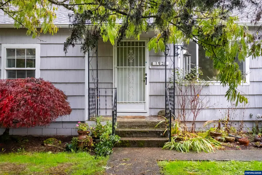 1926 SE Holman Av, Dallas, OR 97338 - Image #3