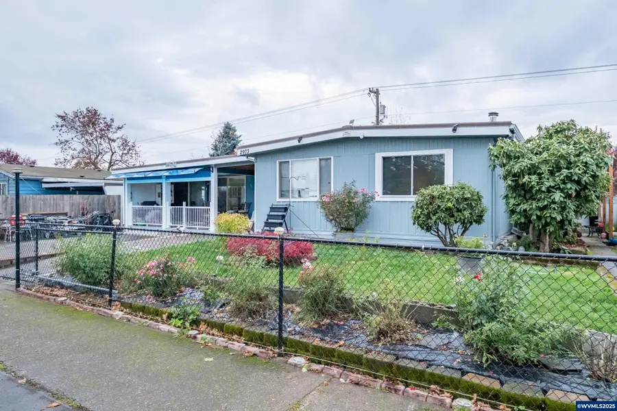 2973 & 2971  Surfwood Dr NE, Salem, OR 97305 - Image #2