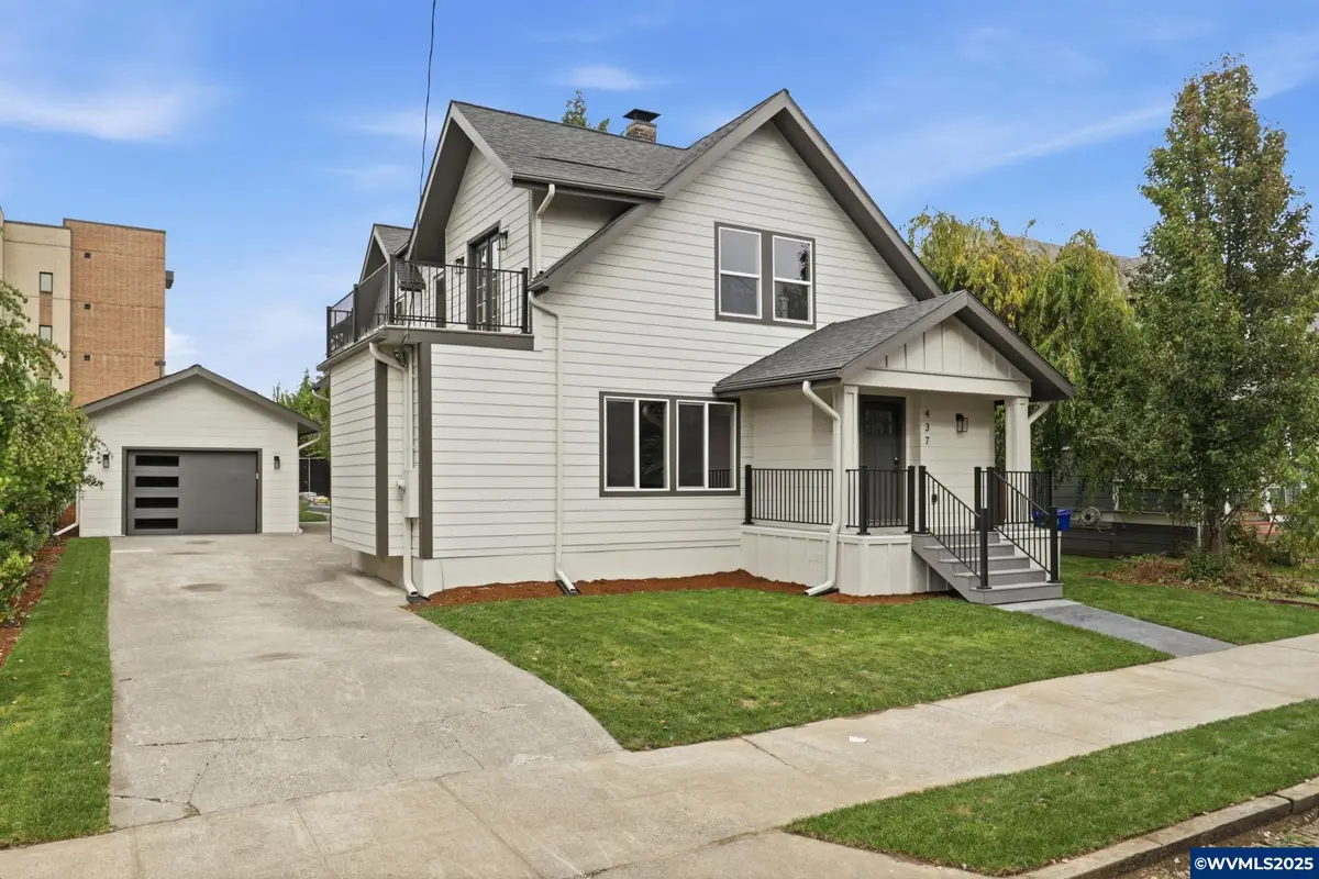 437 NE Fargo St, Portland, OR 97212 - Image #1