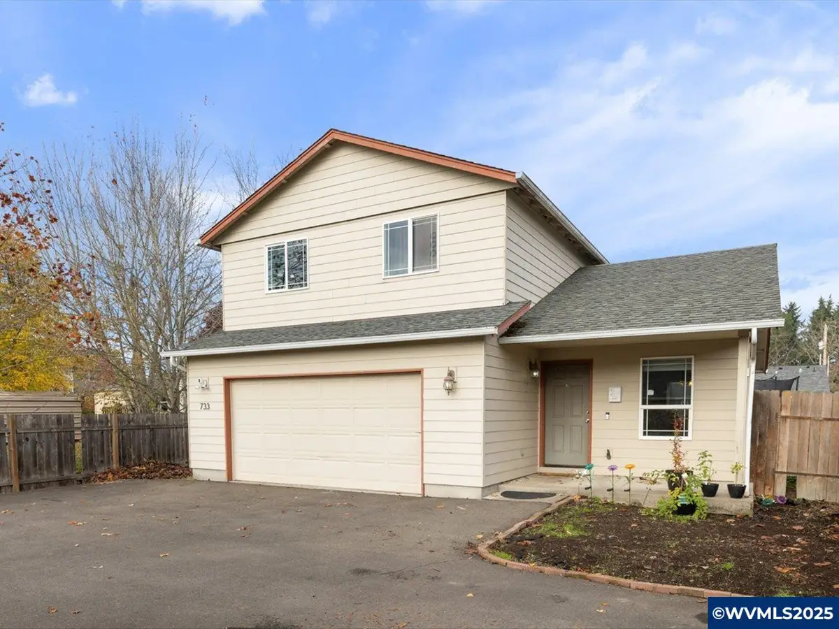 733  Walker Rd, Lebanon, OR 97355 - Image #1