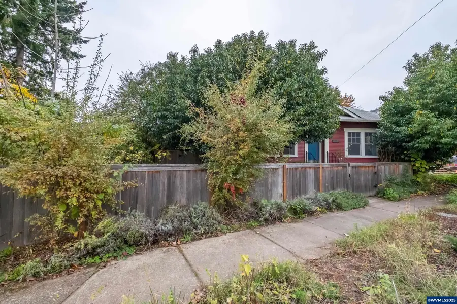 1003 SW 10th St, Corvallis, OR 97330 - Image #3