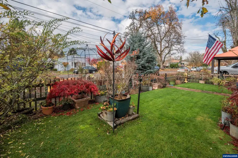 1150 SW Levens St, Dallas, OR 97338 - Image #2