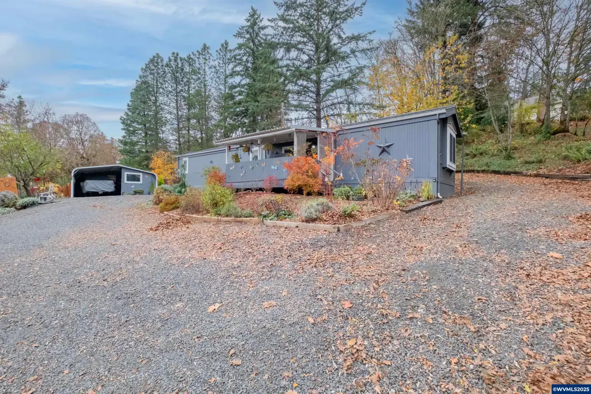 38225  Elm St, Lebanon, OR 97355 - Image #1