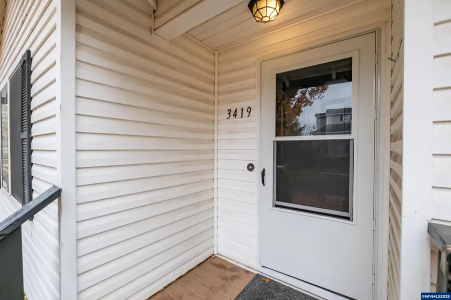 3419  Knoll Dr, Newberg, OR 97132 - Image #3