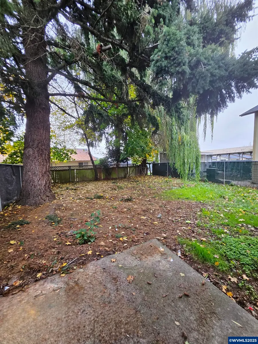 4821-4823  Cougar Ct SE, Salem, OR 97317 - Image #2