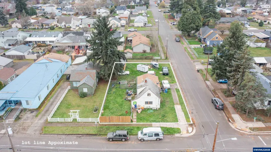 588 W Rose St, Lebanon, OR 97355 - Image #3