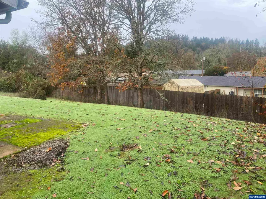 121 NE Columbia Av, Corvallis, OR 97330 - Image #3