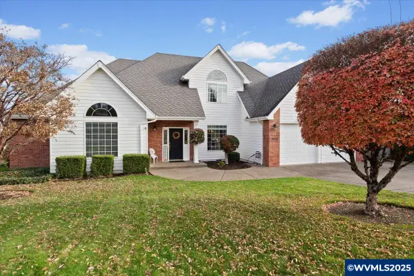 1534  Gearhart Av NW, Salem, OR 97304