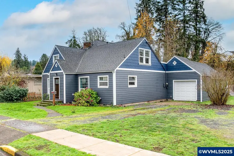 775  Long St, Sweet Home, OR 97386 - Image #2