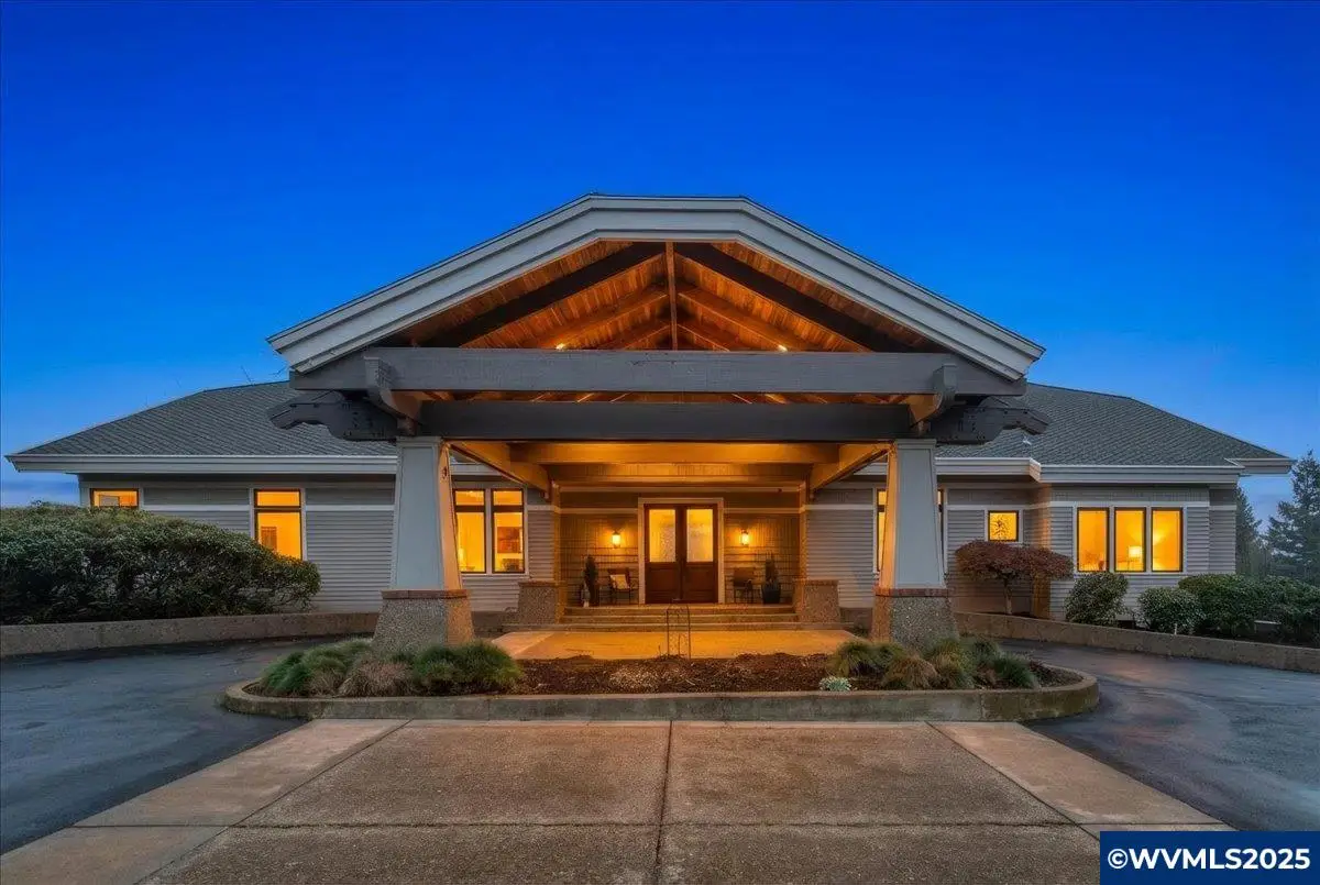 3252  Mt Kuebler Dr S, Salem, OR 97302 - Image #1