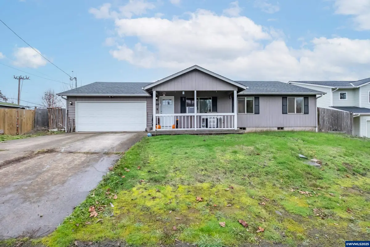 1910  18th Av, Sweet Home, OR 97386 - Image #1