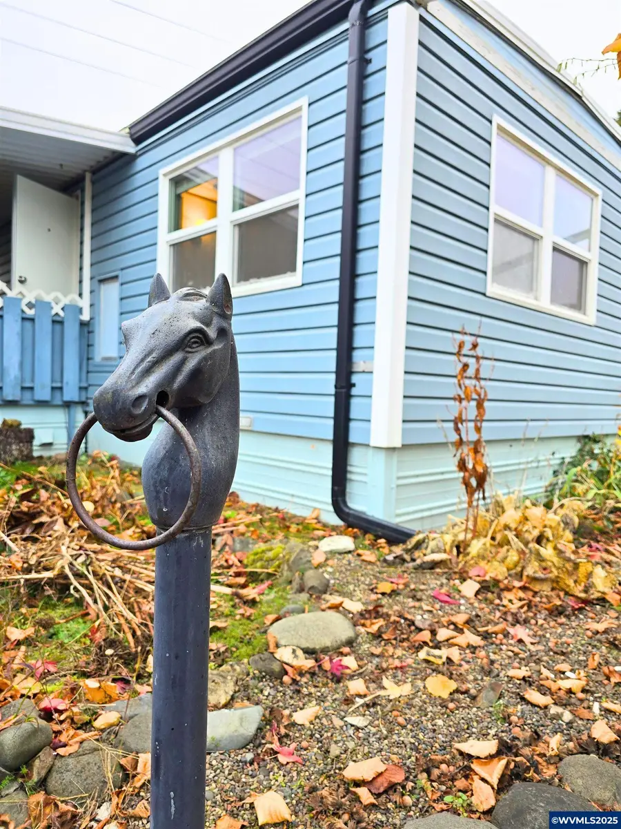 2796 S Main St, Lebanon, OR 97355 - Image #3