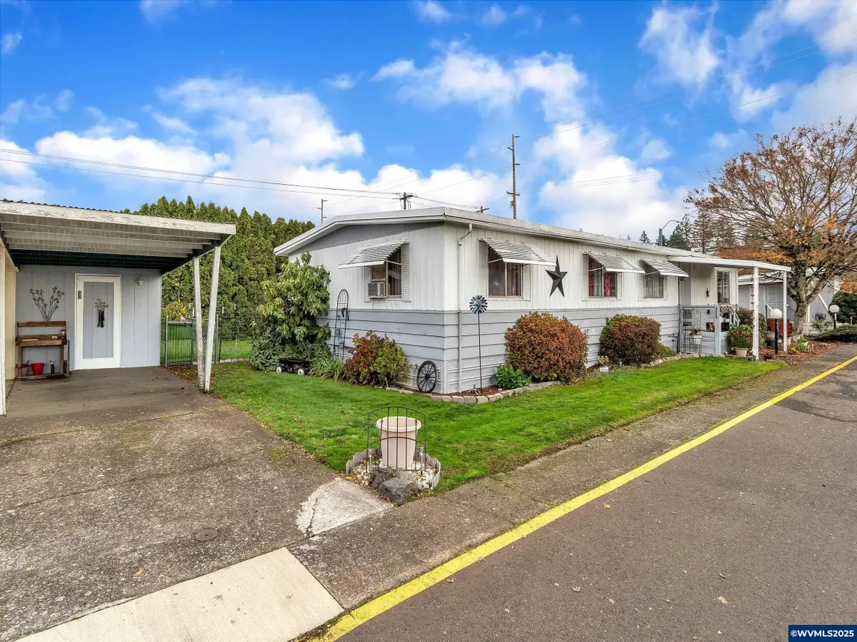 2902 E 2nd #98 St, Newberg, OR 97132 - Image #1