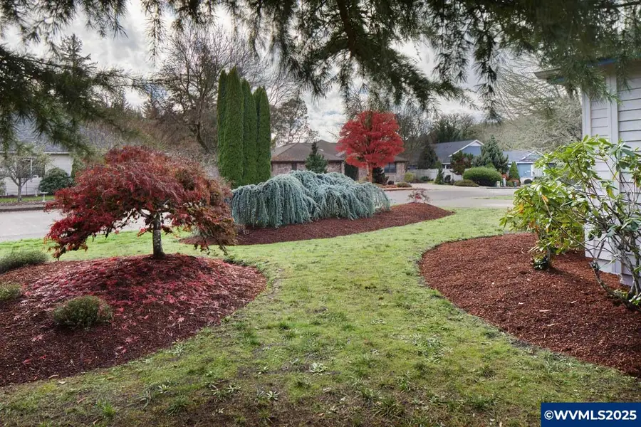 4861 NW Elmwood Dr, Corvallis, OR 97330 - Image #3