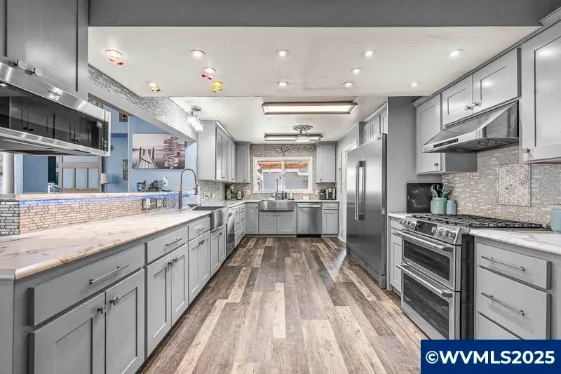 211  Sunset Av N, Keizer, OR 97303 - Image #3