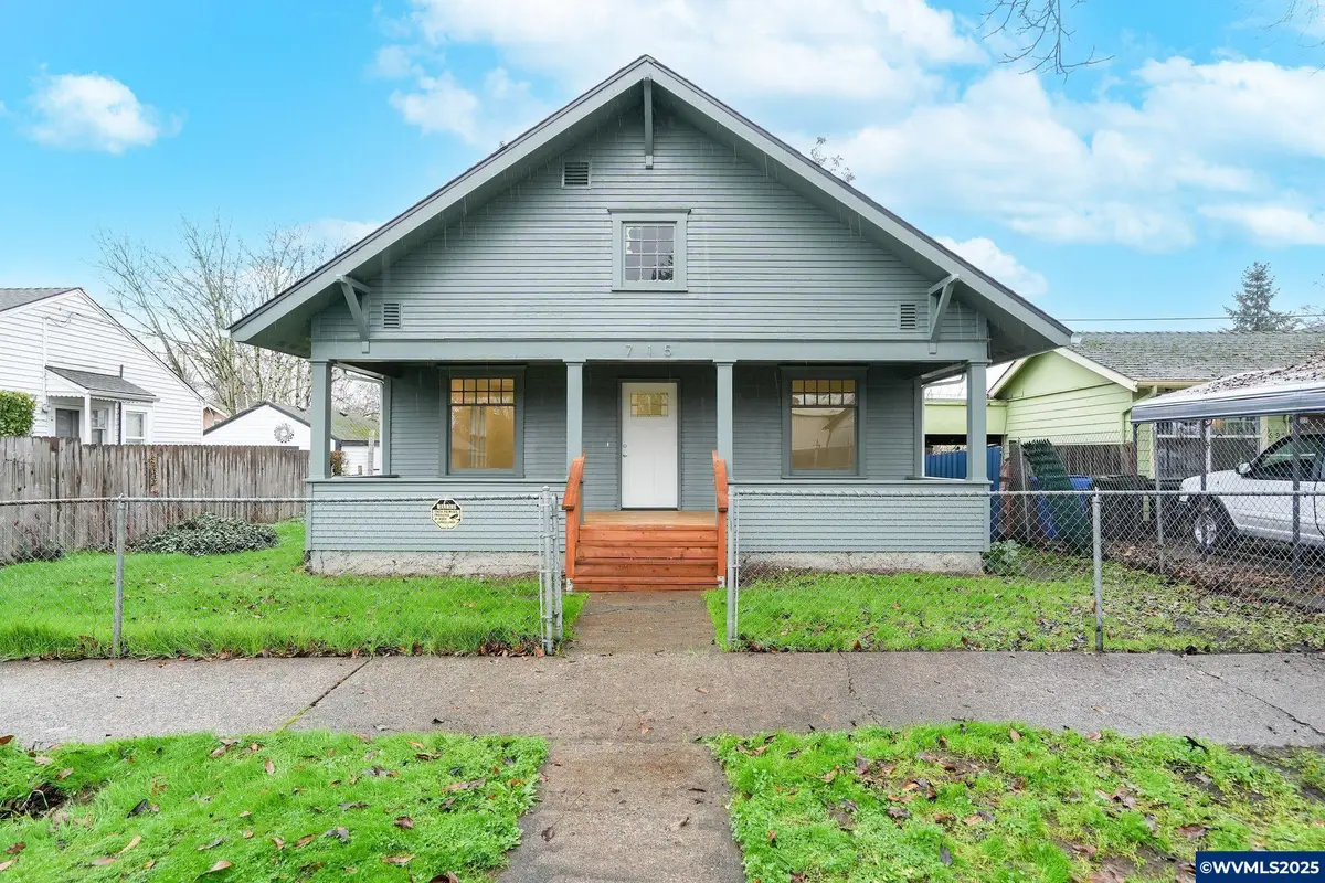715  19th St SE, Salem, OR 97301 - Image #1