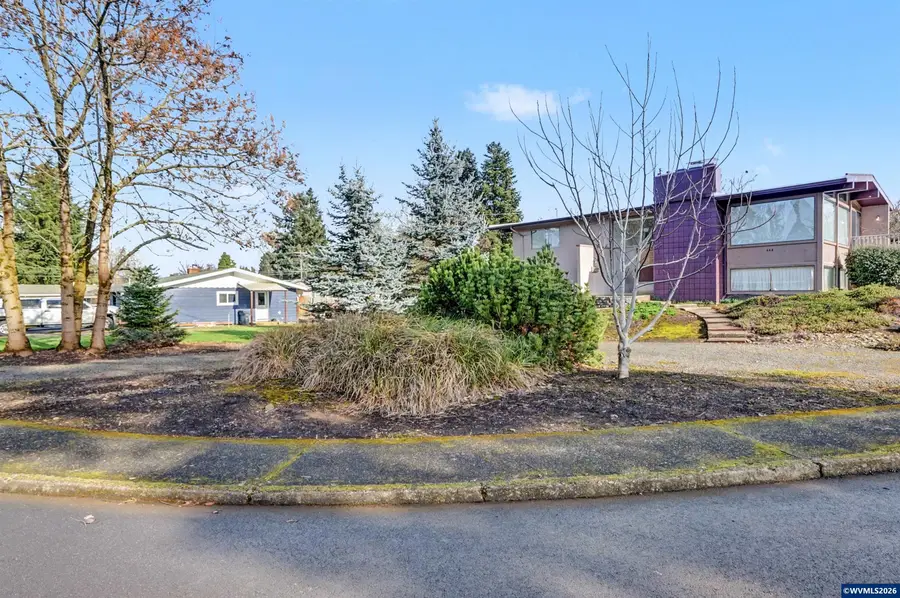 444 SW Crider St, Dallas, OR 97338 - Image #2