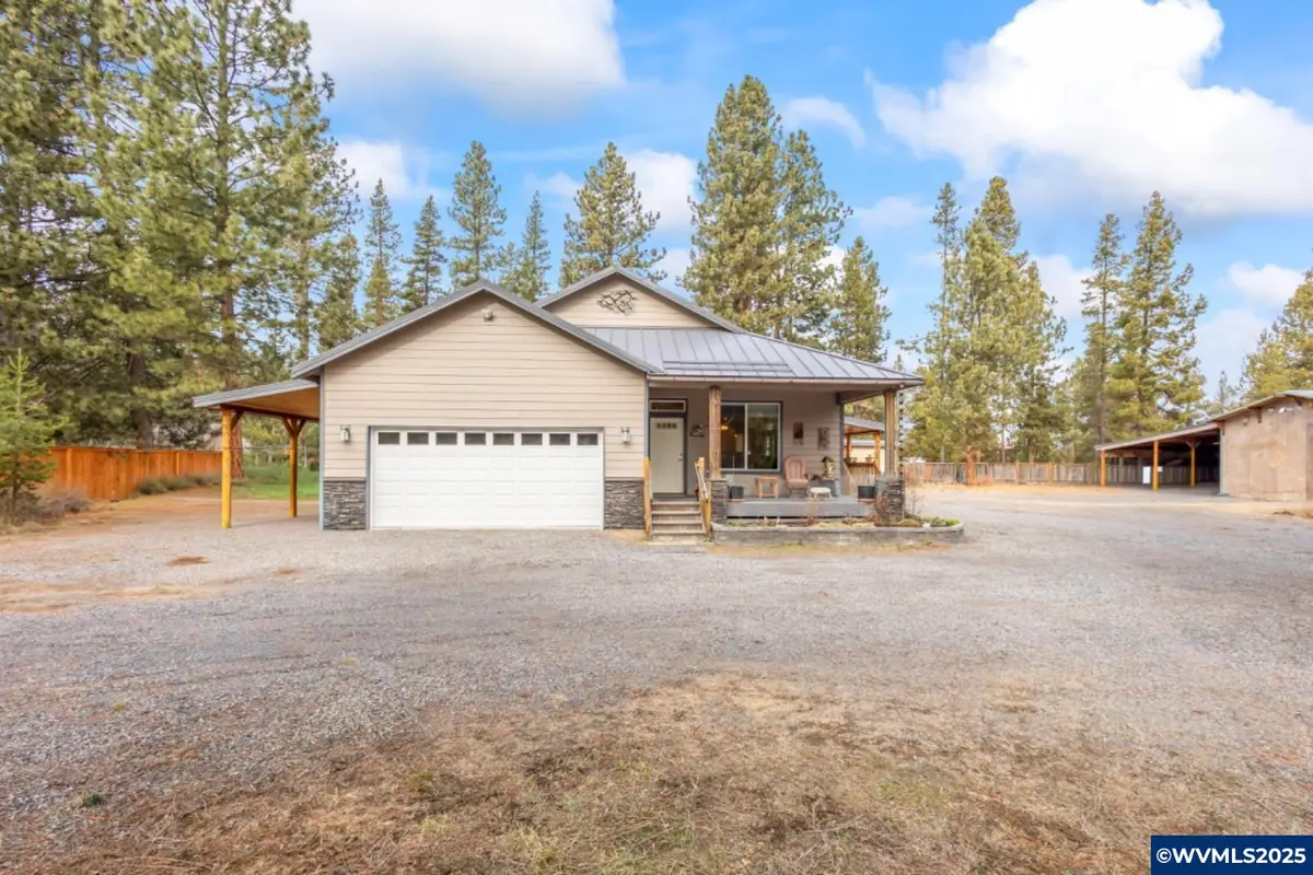 15924  Jackpine Rd, La Pine, OR 97739 - Image #1