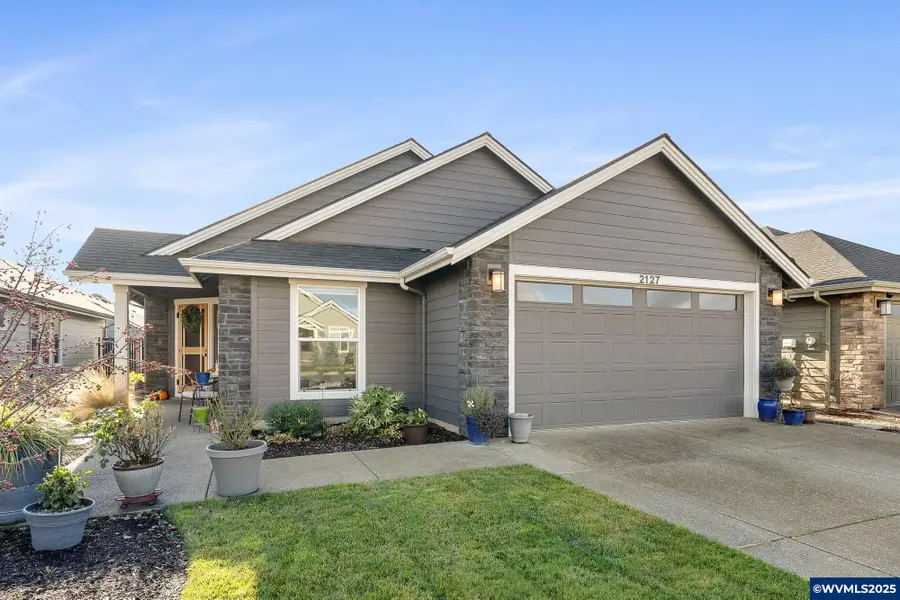 2127 SE Academy St, Dallas, OR 97338 - Image #2