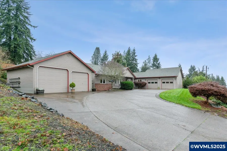 3310 NW Crocker Ln, Albany, OR 97321 - Image #2