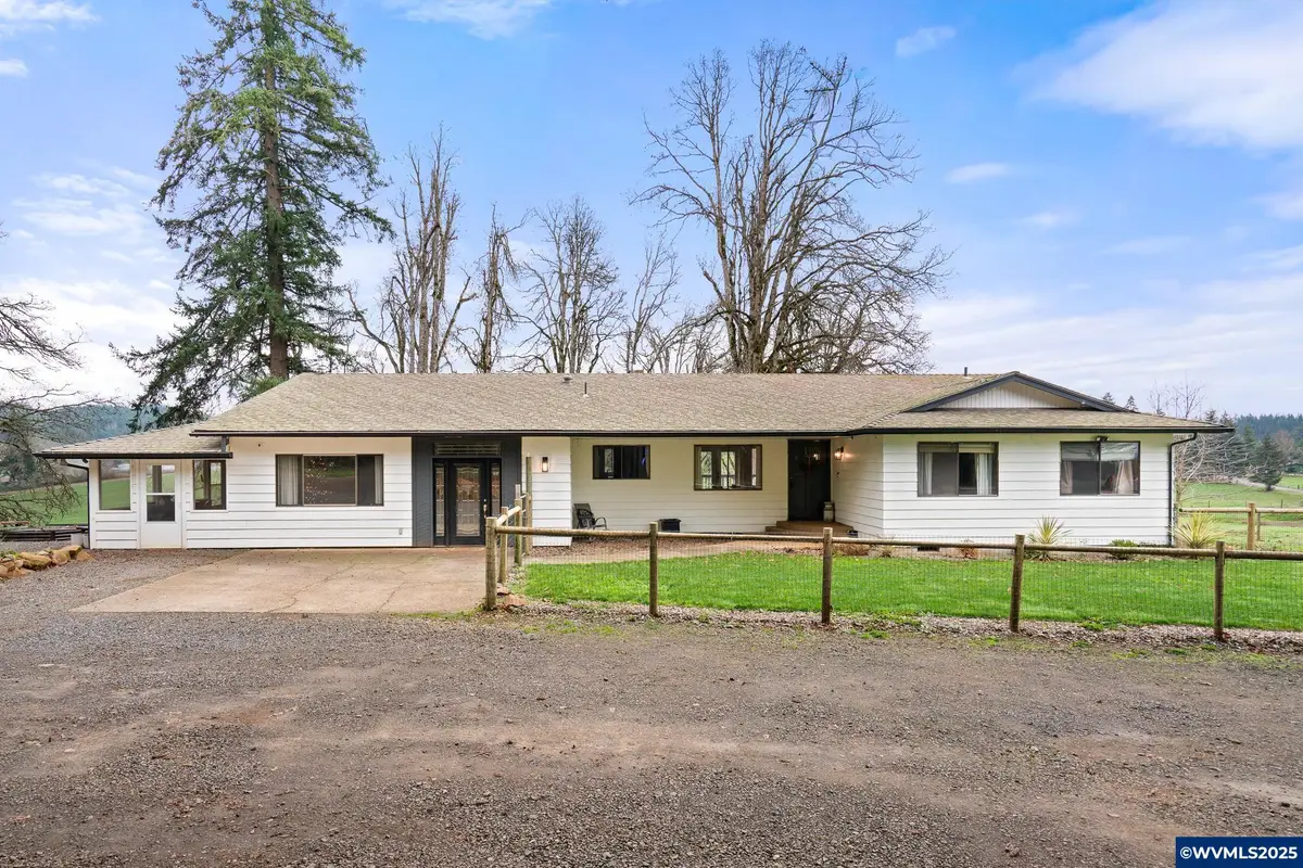 6020  Valley View Rd NE, Silverton, OR 97381 - #1