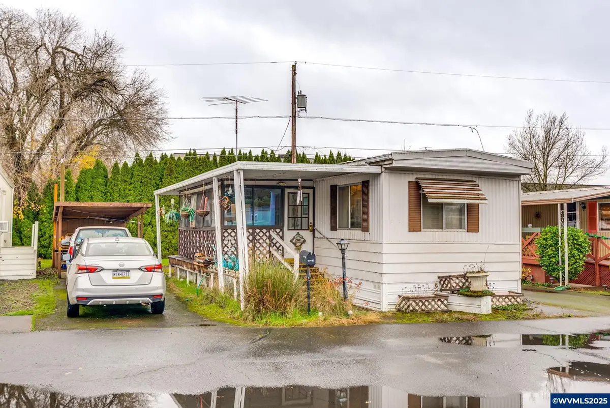 2420 NE Hembree St, McMinnville, OR 97128 - Image #1