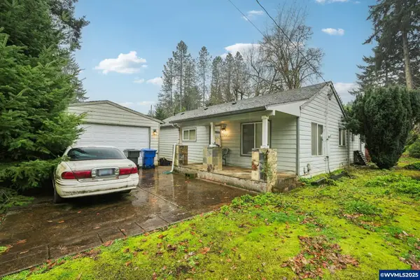 780  Idylwood Dr SE, Salem, OR 97302