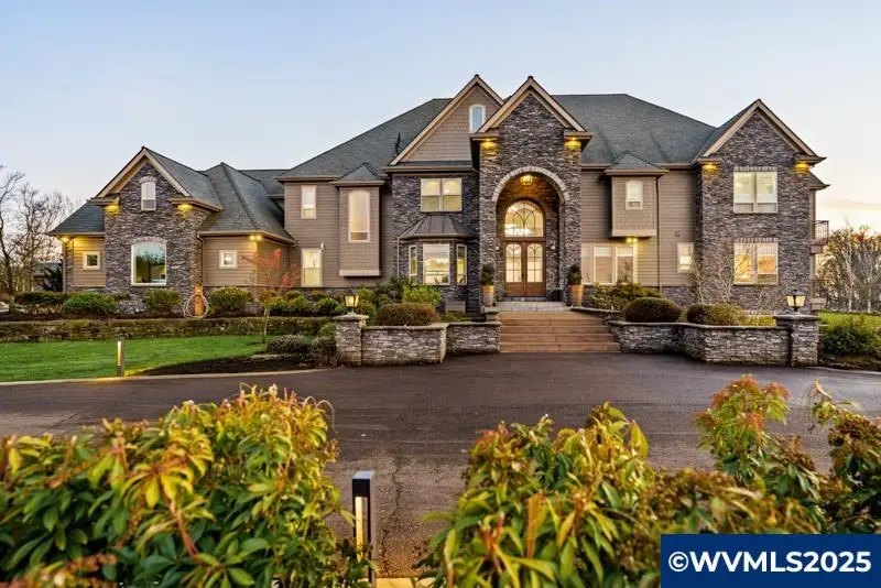 2882  Oak Grove Dr NW, Albany, OR 97321 - #1