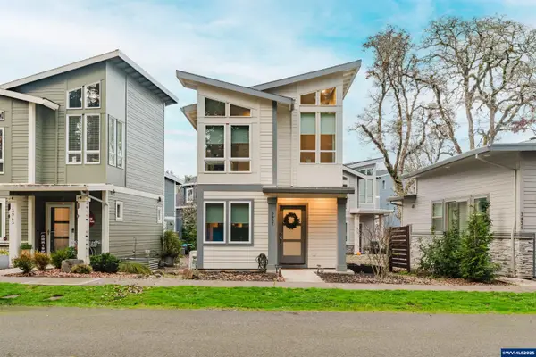 3937  Cousteau Dr SE, Salem, OR 97302