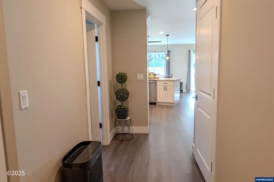 780 778 E Jefferson St, Stayton, OR 97383 - Image #2