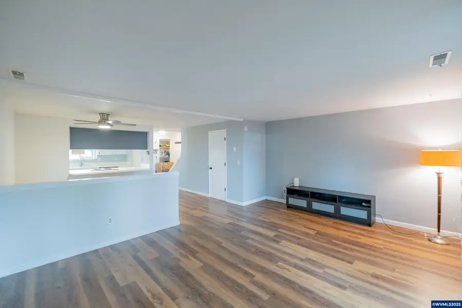 567  32nd #3 Av SE, Albany, OR 97322 - Image #3