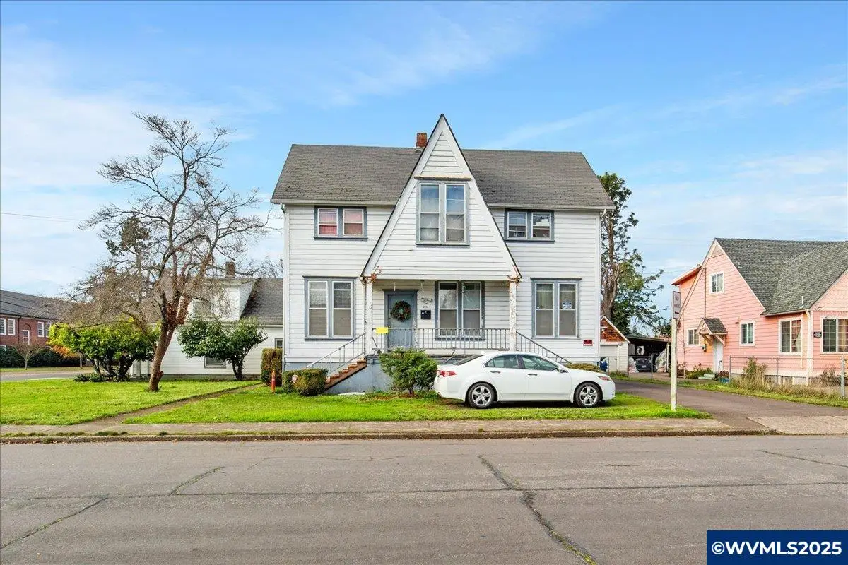 925  14th St NE, Salem, OR 97301 - Image #1