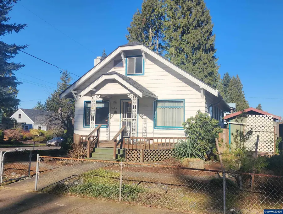 2605 NE Jarrett St, Portland, OR 97211 - Image #2