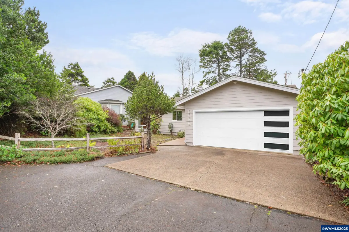 5655  Palisades Dr Dr, Lincoln City, OR 97367 - Image #1
