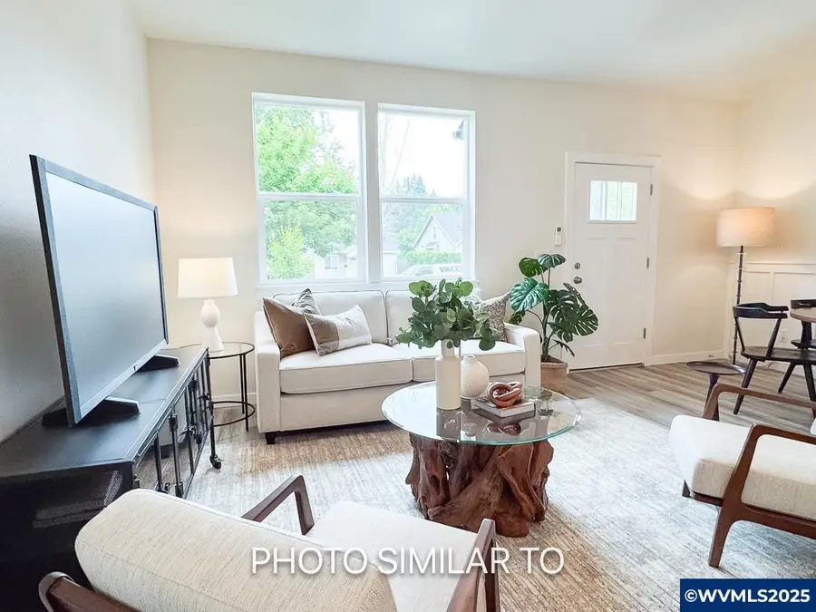 1531 (1535) SW Eleventh Av, Dallas, OR 97338 - Image #3