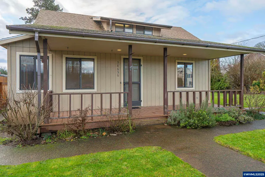 38656  Jefferson Scio Dr, Scio, OR 97374 - Image #2