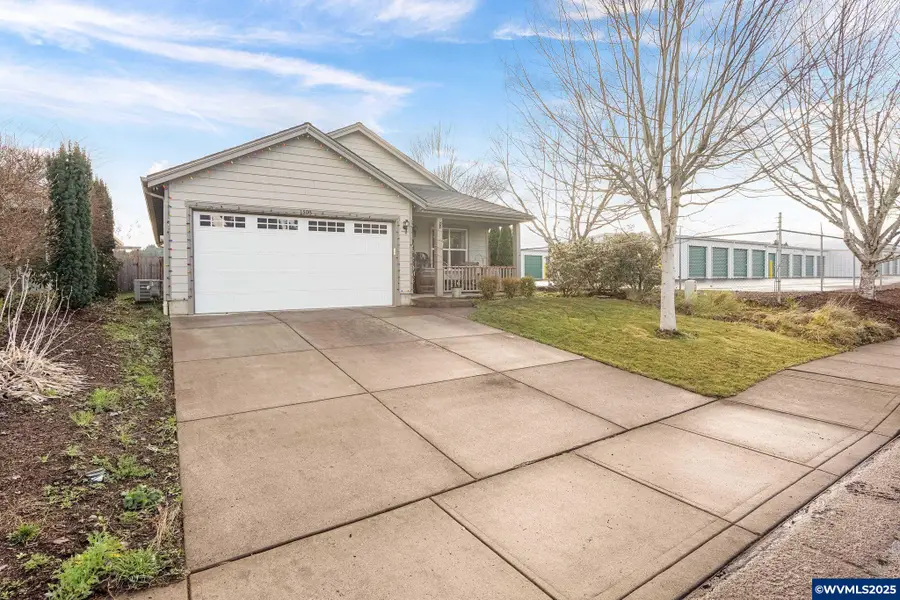 1503 SE Jonathan Av, Dallas, OR 97339 - Image #2