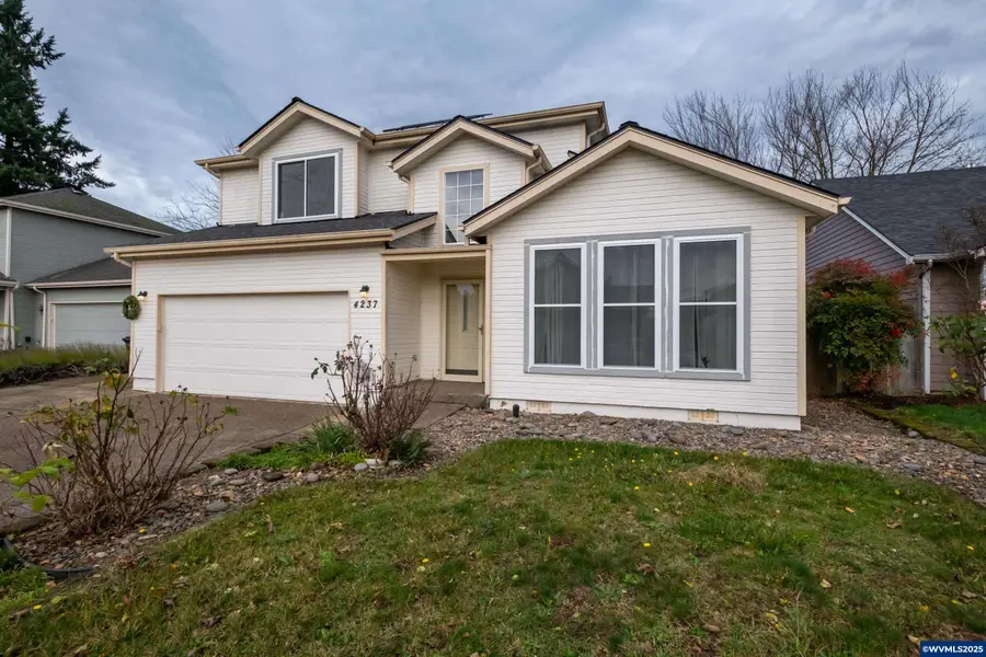 4237  Strawberry Ct NE, Salem, OR 97305 - Image #3