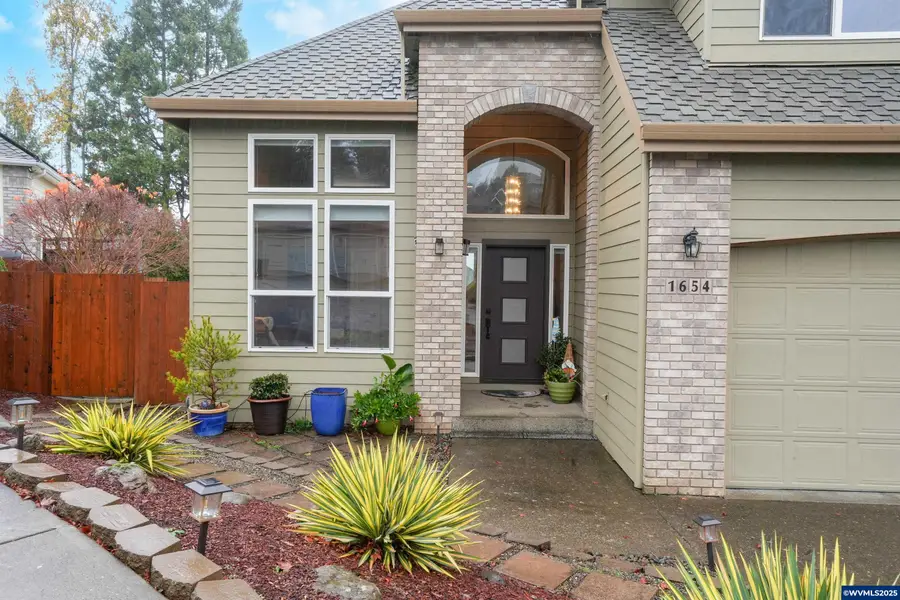 1654  Pelican Dr NW, Salem, OR 97304 - Image #3