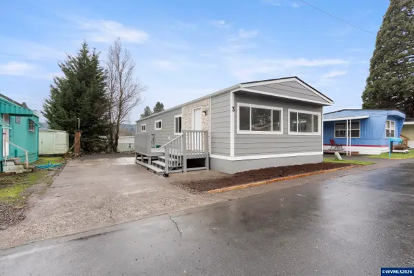 4424 SE Roethe Rd, Milwaukie, OR 97267