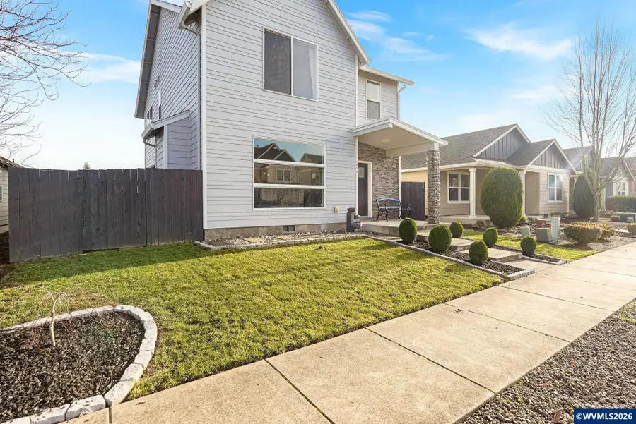 3824  Ryunkin St SE, Albany, OR 97322 - Image #2