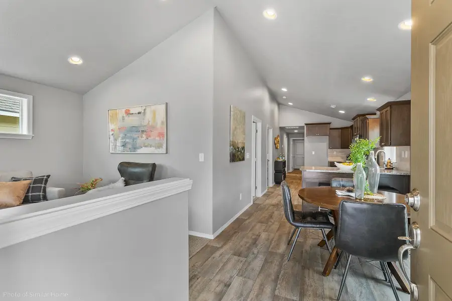 4639 SE Harrier St, Albany, OR 97322 - Image #2