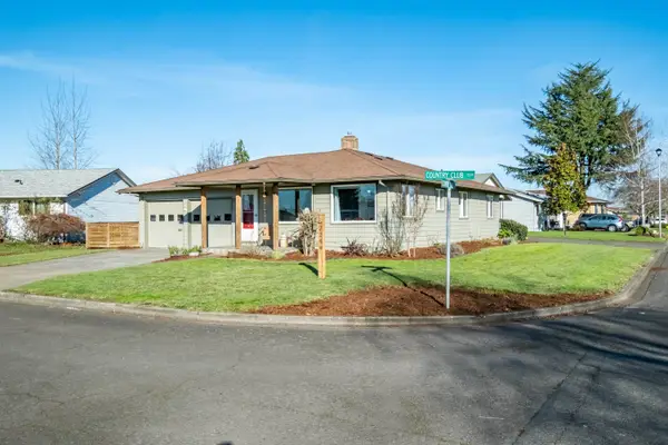 2299  Country Club Ter, Woodburn, OR 97071