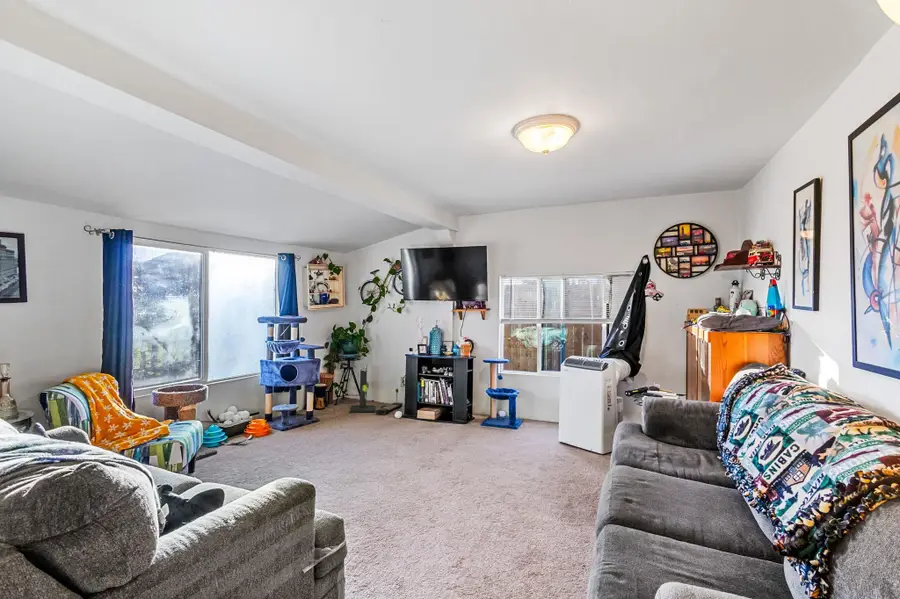 705 W B St, Lebanon, OR 97355 - Image #3